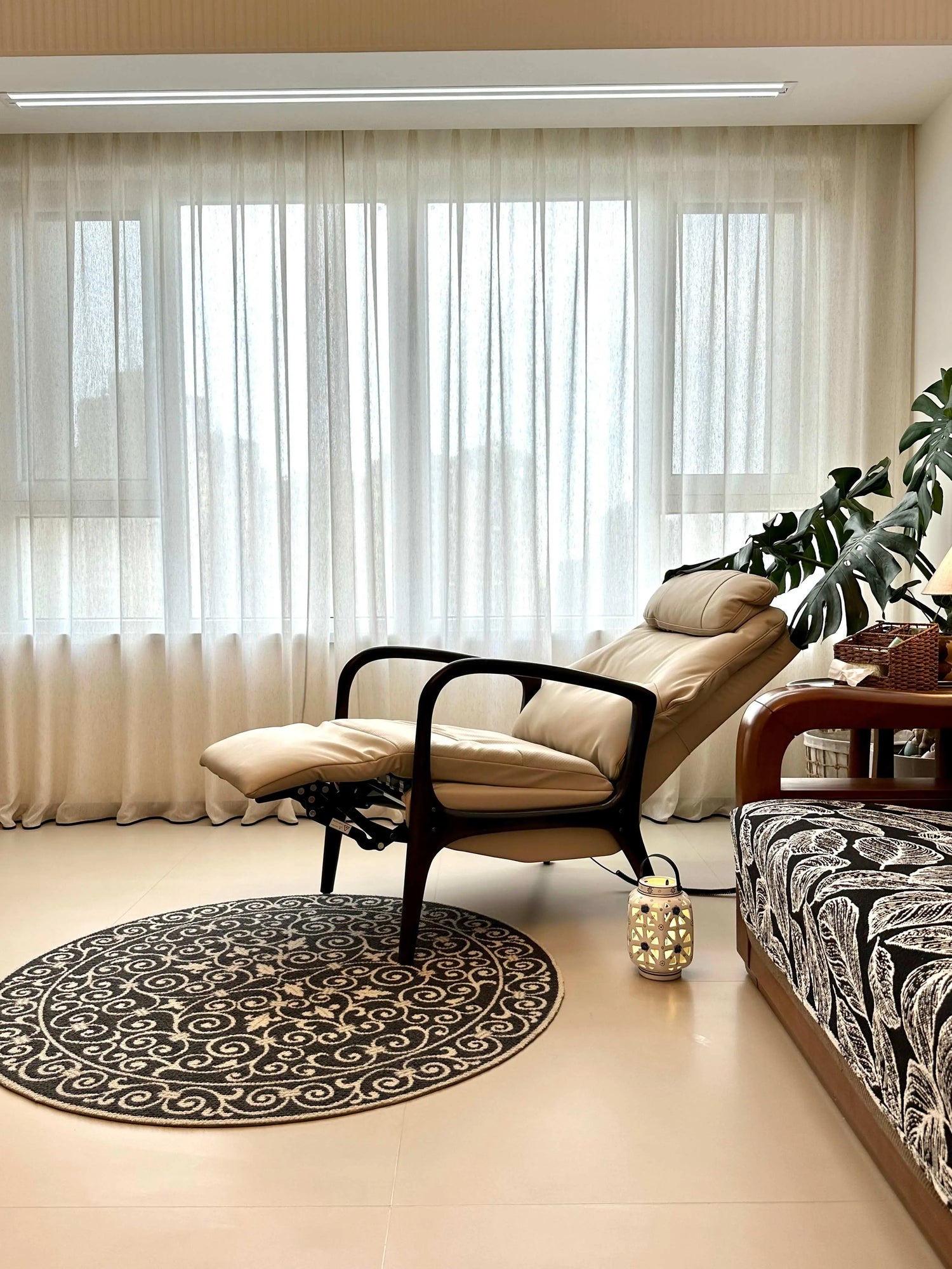 Ultimate Guide to Chaise Lounge Chairs: Styles, Features & Buying Tips 2026 EMIAH Store