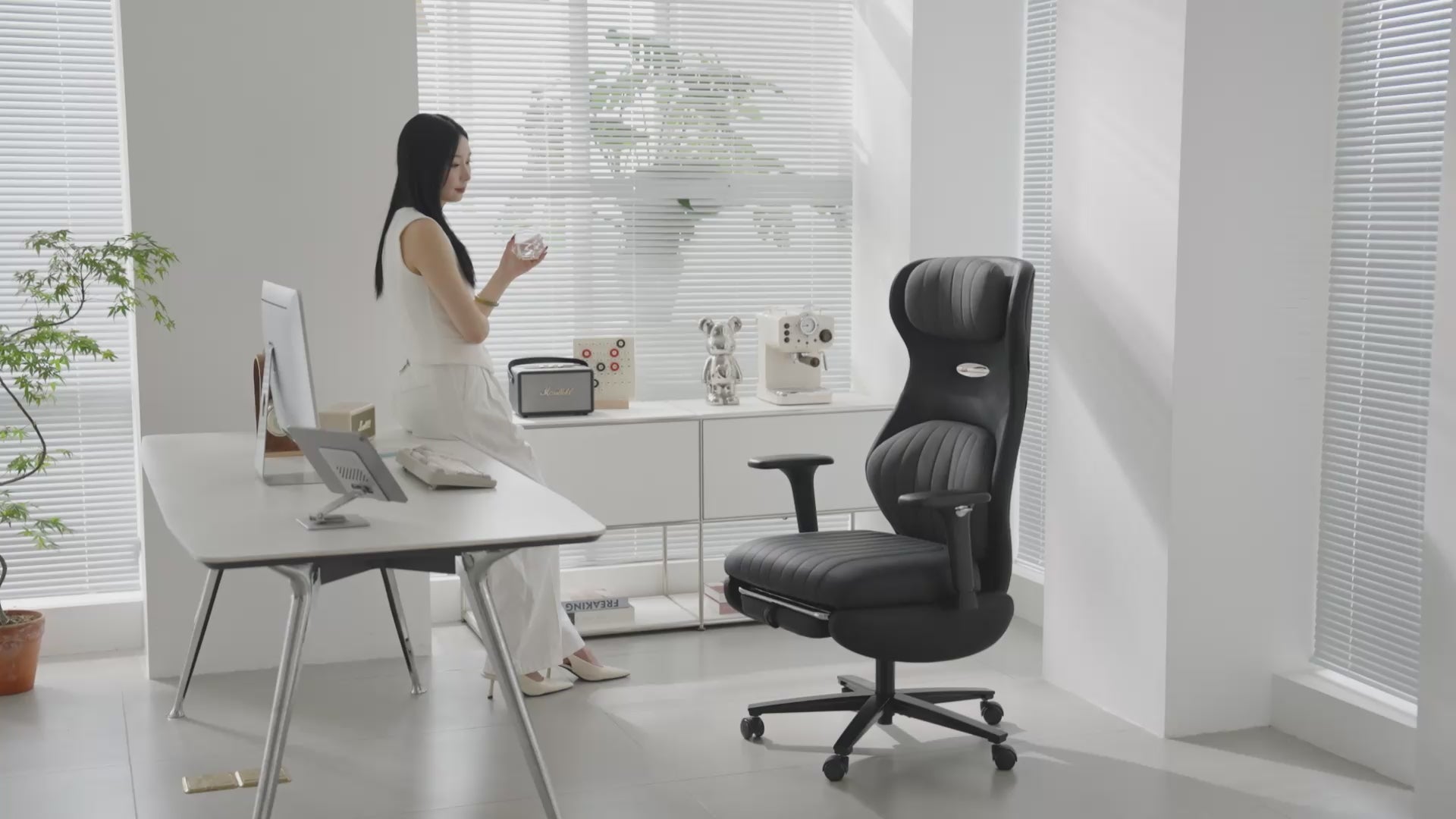 EMIAH GT100 Ergonomic Gaming Chair with Lumbar Support